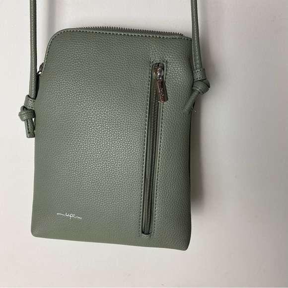 Espe Stylish Green Crossbody Bag - Picture 8 of 15